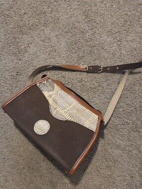 Vintage Women's Brown Leather Crossbody Bag with Snake-Print Accent